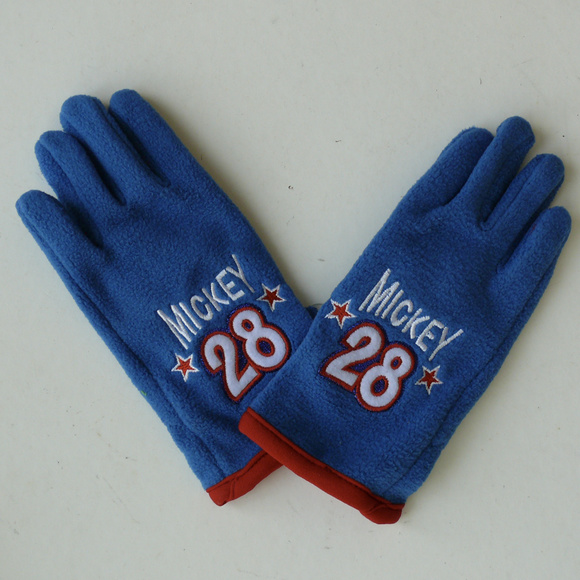 3/$25 MICKEY MOUSE fleece winter mittens kids - Picture 1 of 3